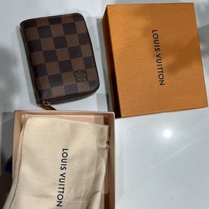 Louis Vuitton Zippy Coin Purse